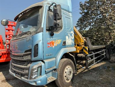 XE CỨU HỘ GIAO THÔNG 3 CHỨC NĂNG GẮN CẨU XCMG 6,3 TẤN 5 KHÚC